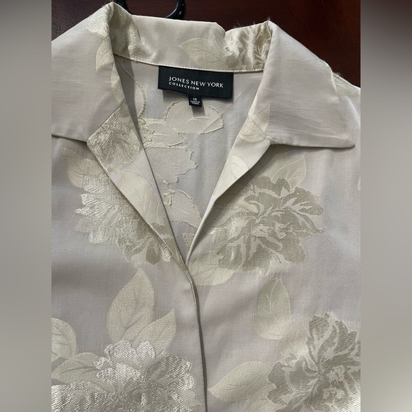 Jones New York collection women’s Blouse size 12 new no tag. - Picture 3 of 5